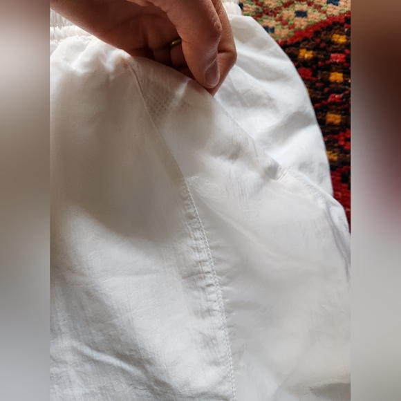 Adidas breathable shorts with pockets! - Picture 4 of 6